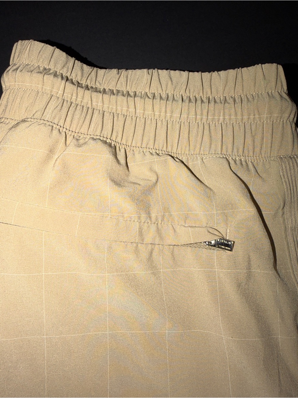 ATHLETA Women’s Beige Joggers Size 8 - Picture 3 of 5